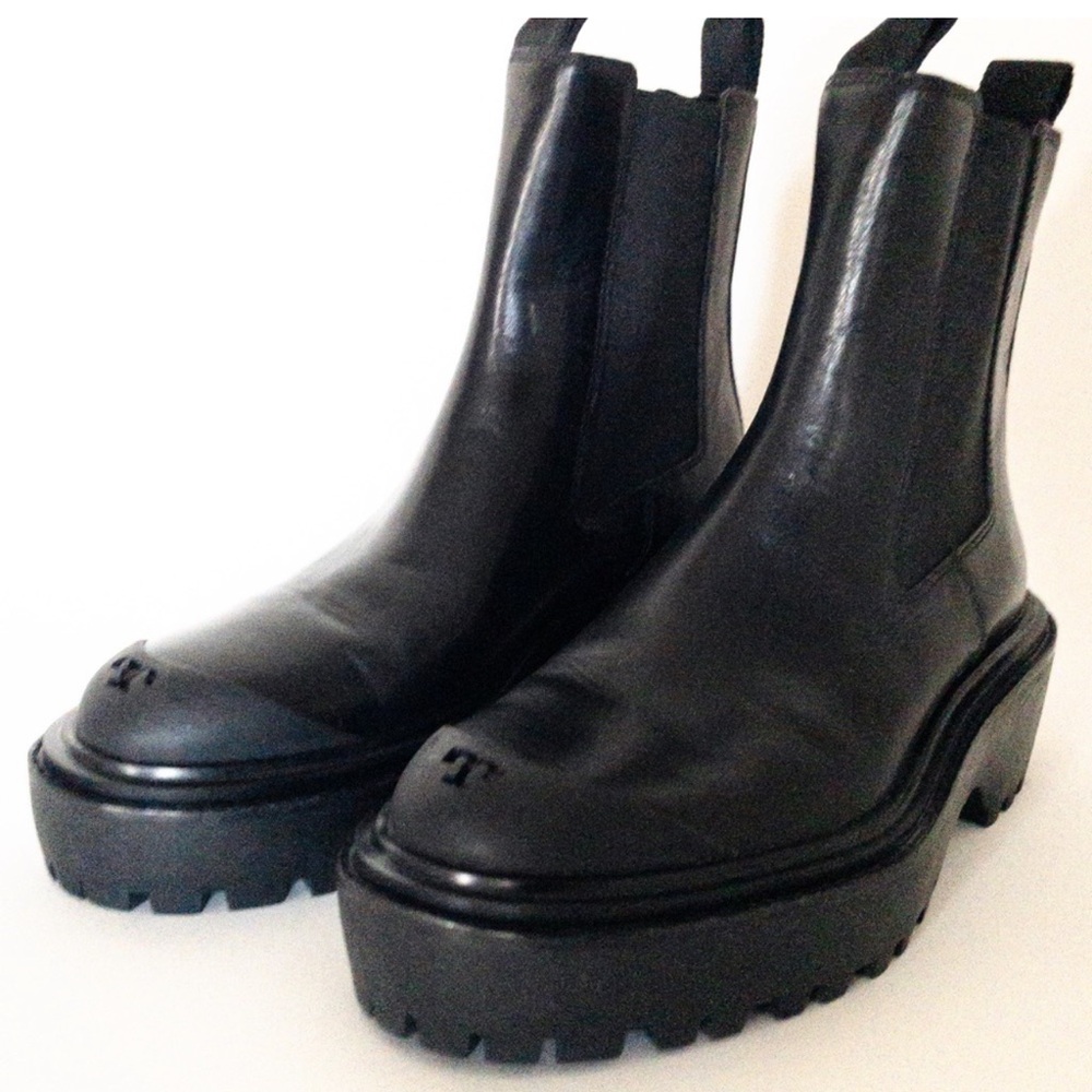 Tory Burch Lug Sole Chelsea Leather Boots